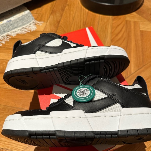 Nike Dunk Low Disrupt Black White - Women’s Size 8W, Brand New - Picture 4 of 6